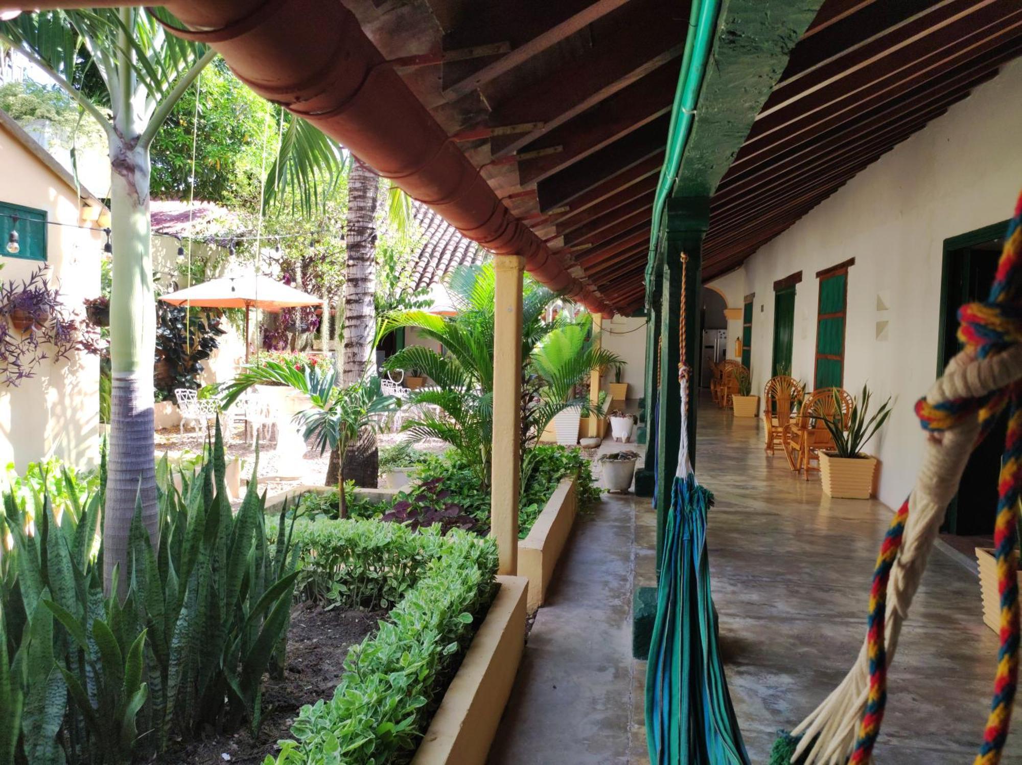 Hotel Nieto Mompox, Ubicado En El Corazon Del Centro Historico, Frente Al Rio Magdalena En Zona De Malecon Exterior foto